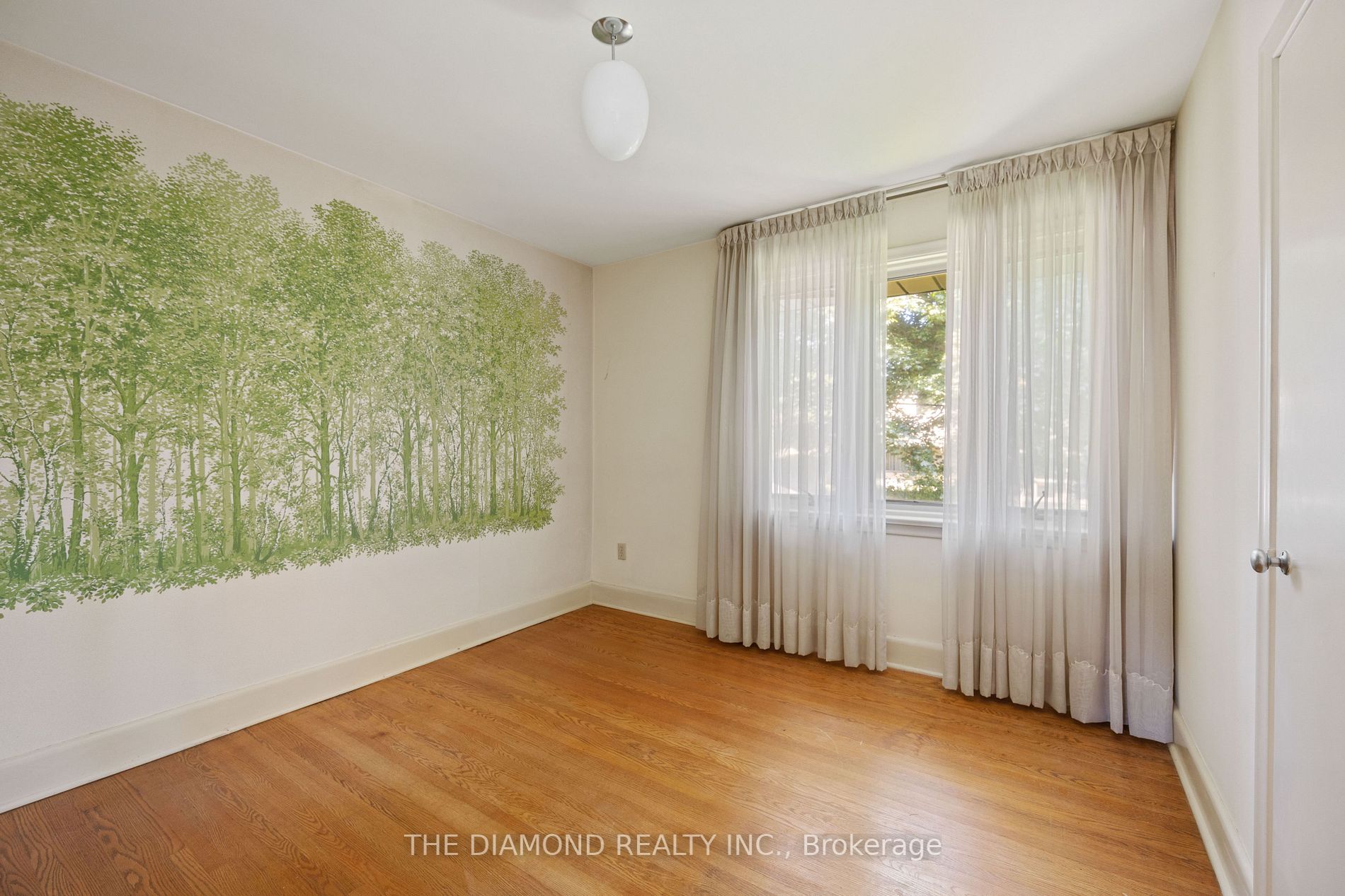 7 Greenford Rd
