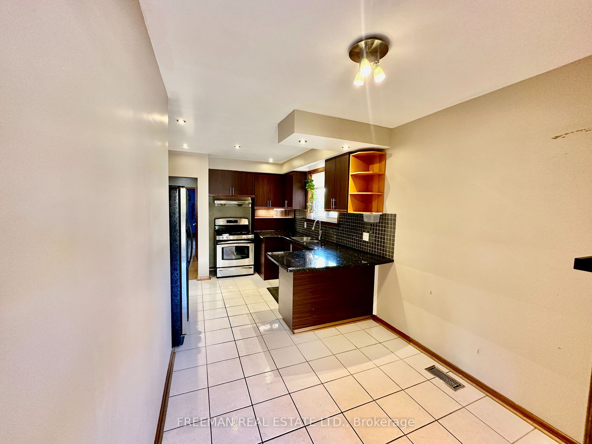50 Lemonwood Drive