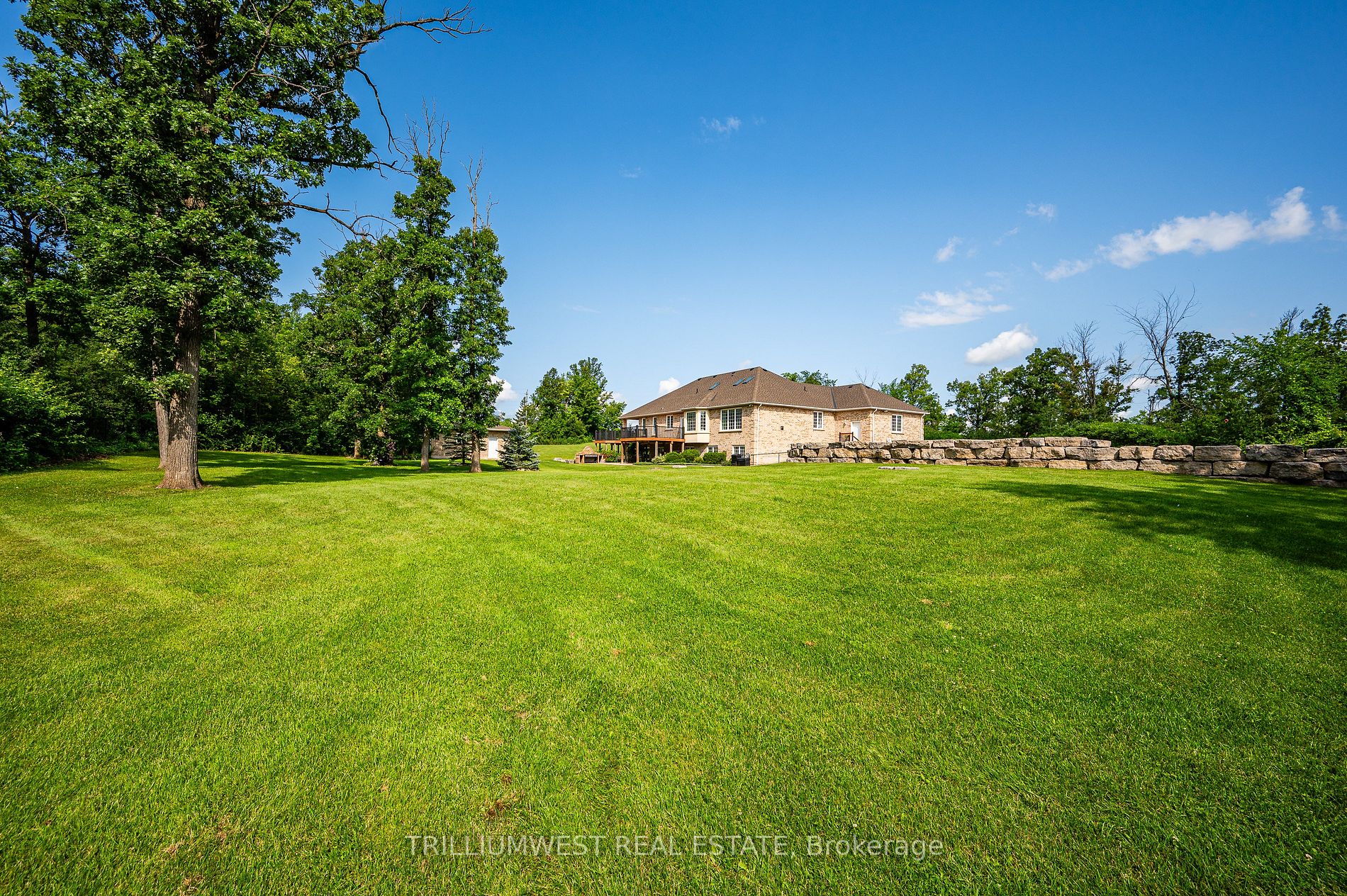 13282 22nd Side Road