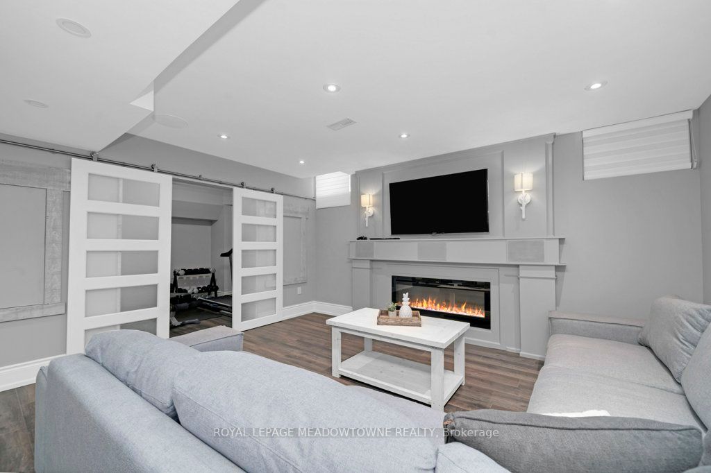 9 Cedarholme Avenue