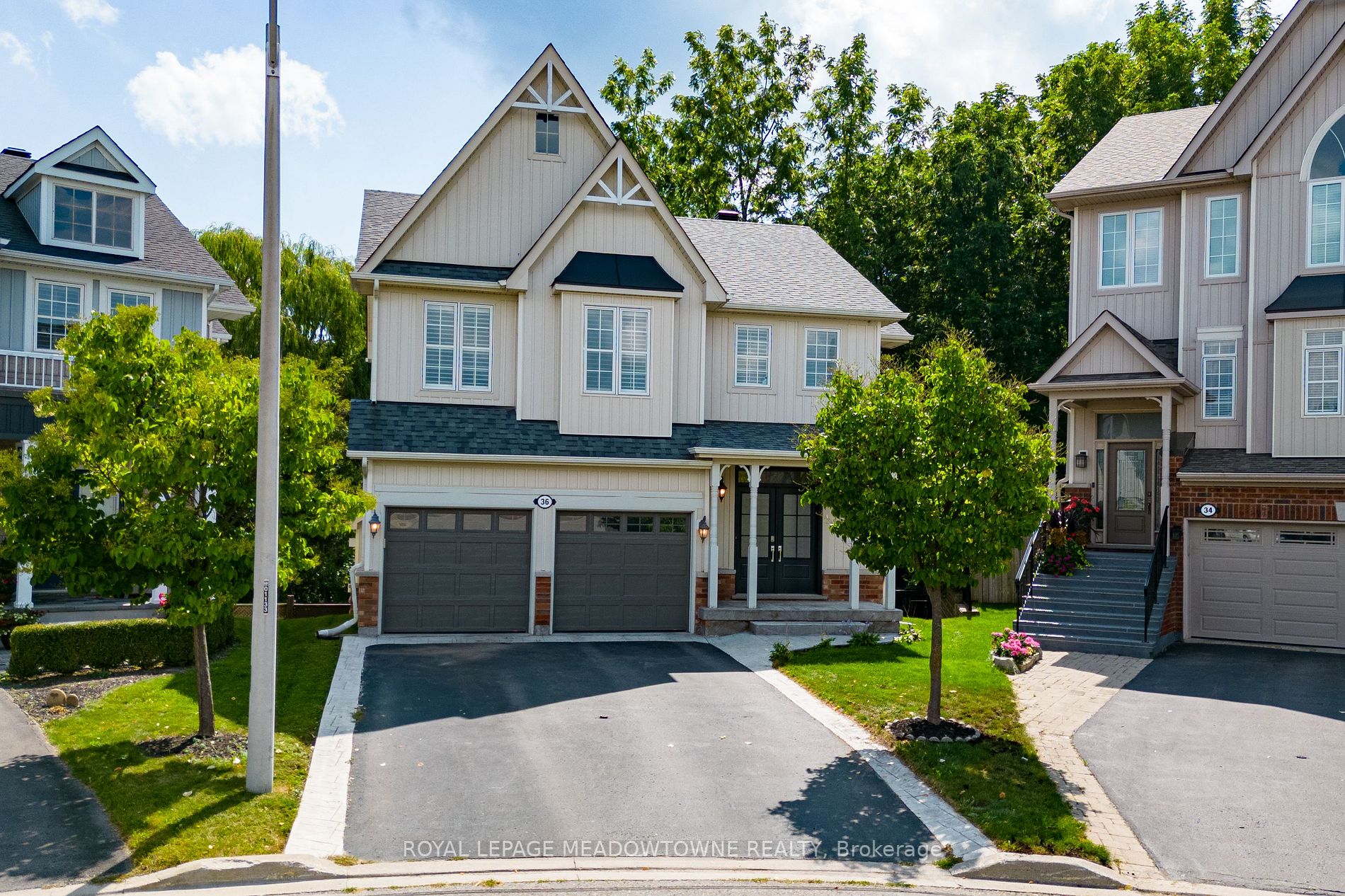 36 Logan Crt