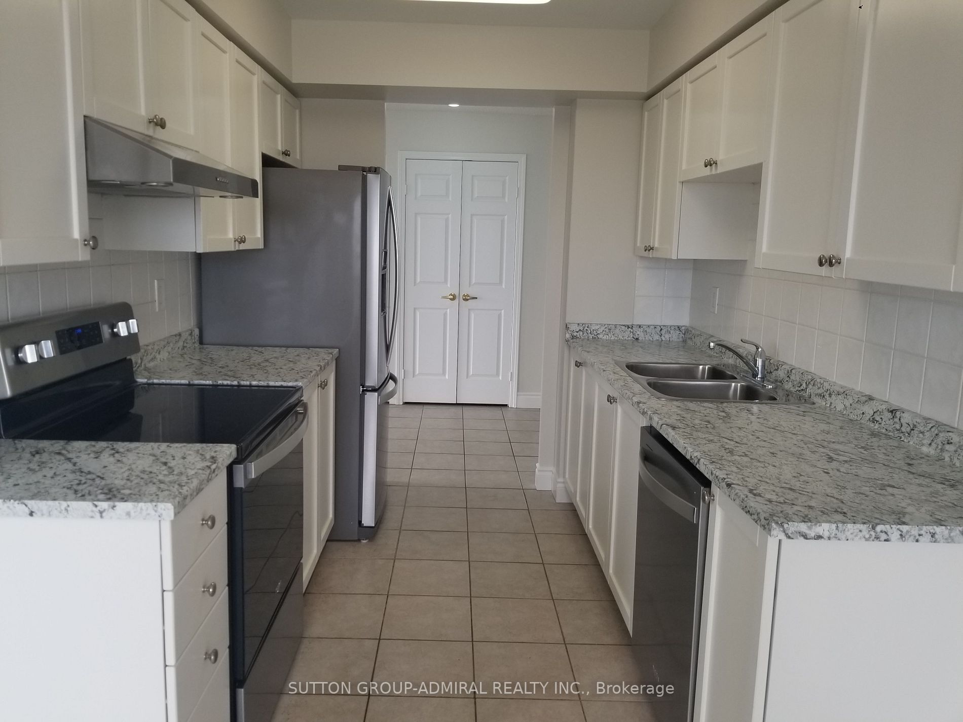 25 Kingsbridge Garden Circ, #1525