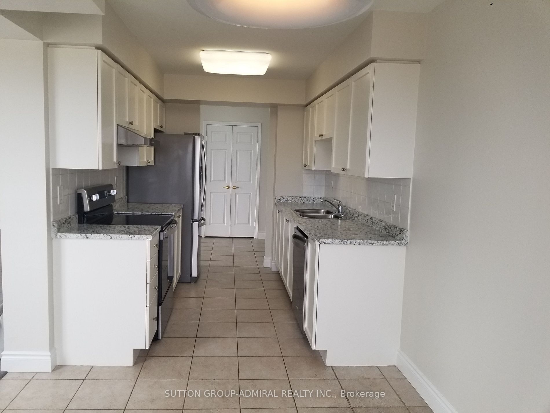 25 Kingsbridge Garden Circ, #1525