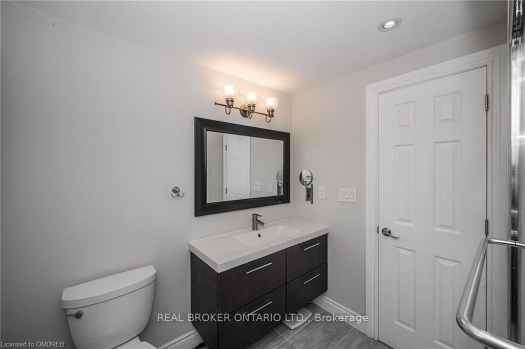 451 Sunset Dr