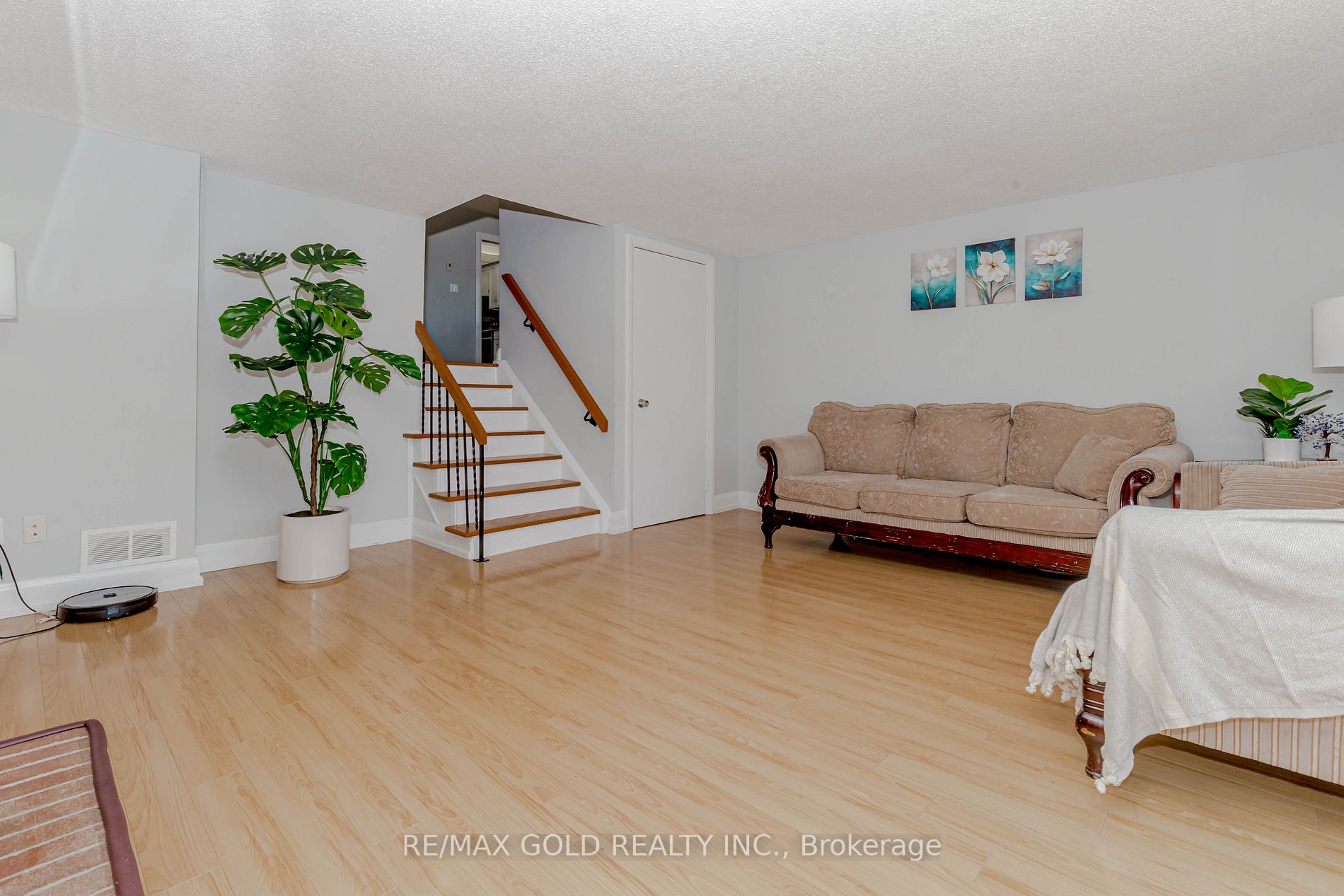 37 Ashford Crt