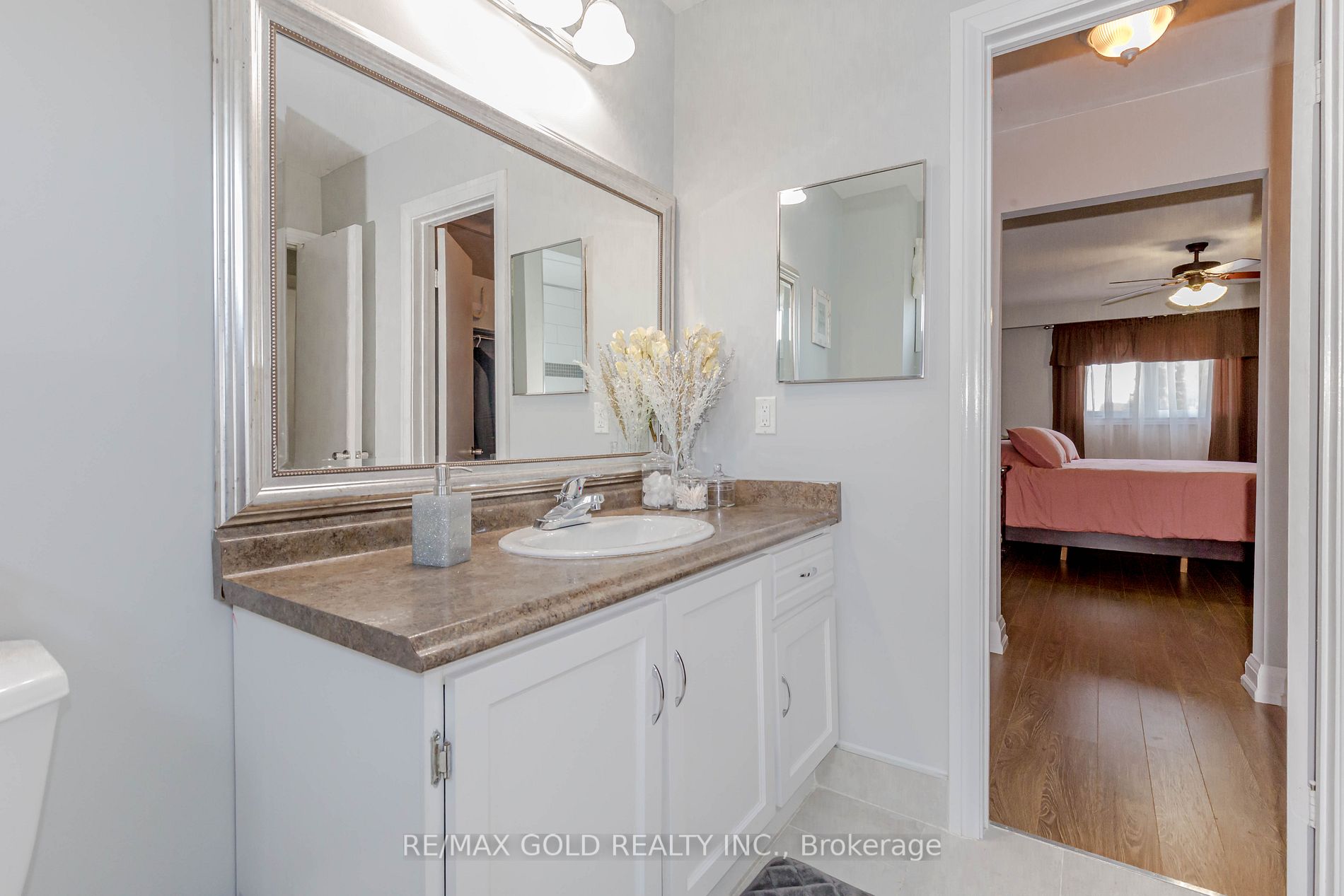 37 Ashford Crt
