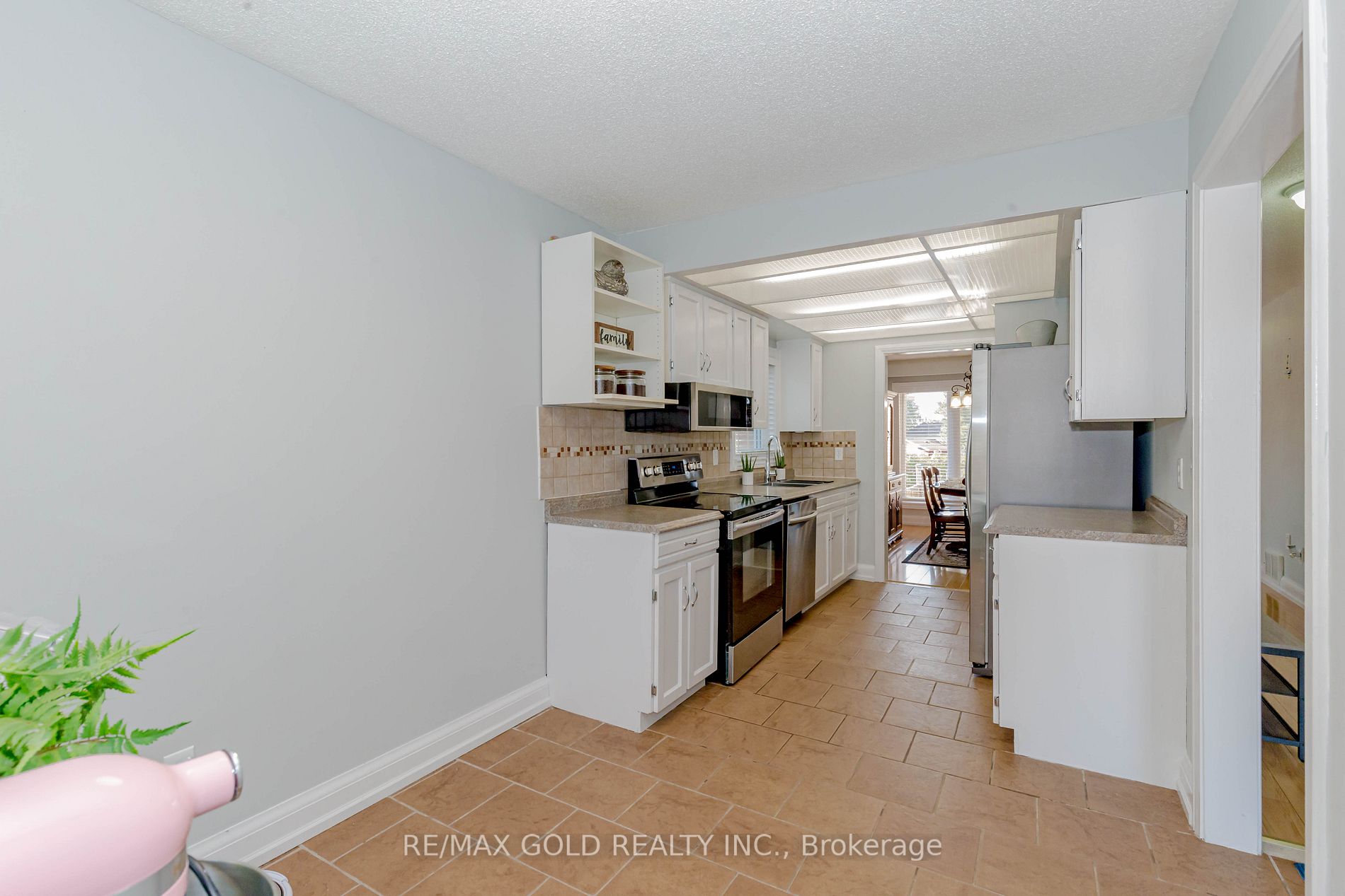 37 Ashford Crt