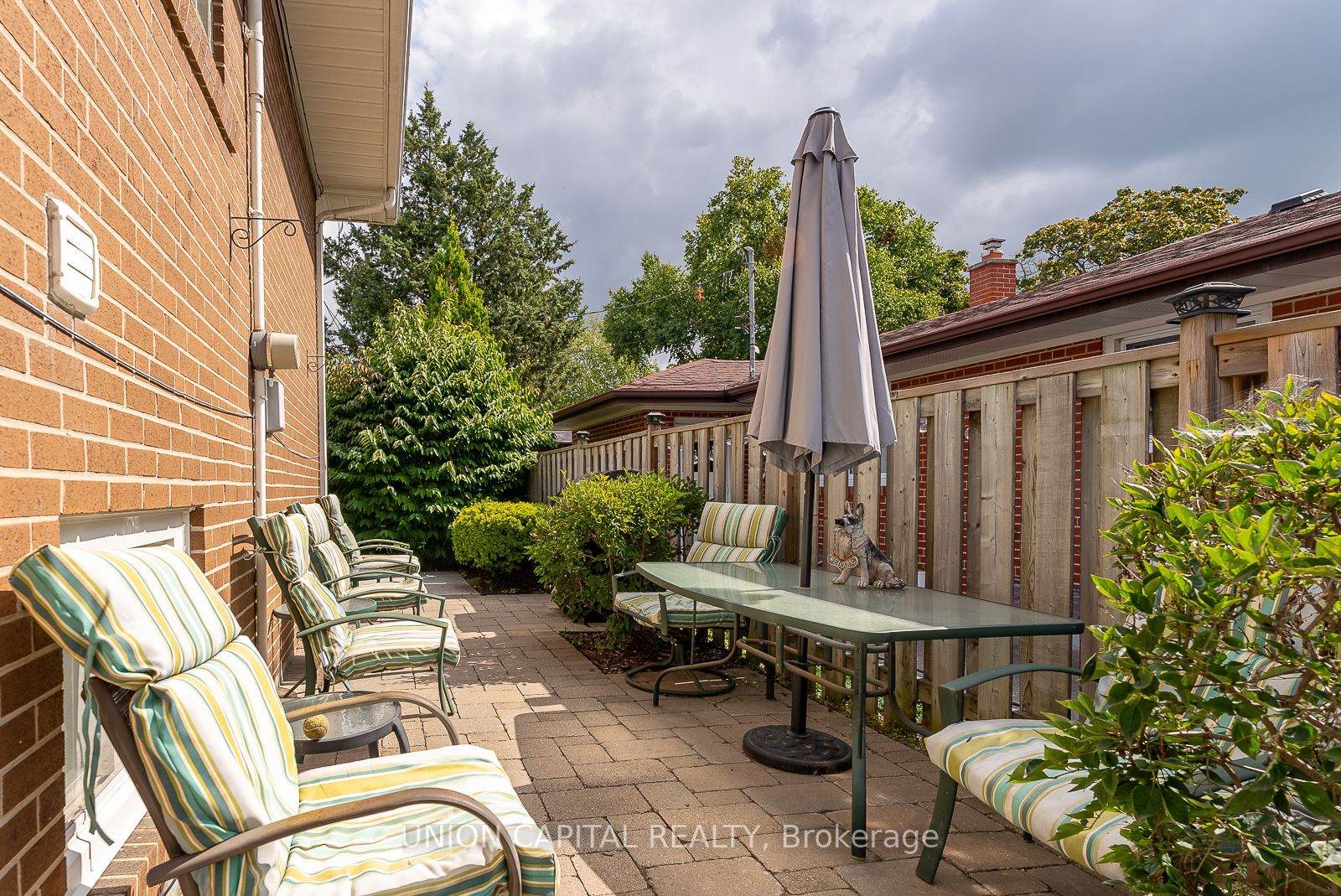 37 Callowhill Dr