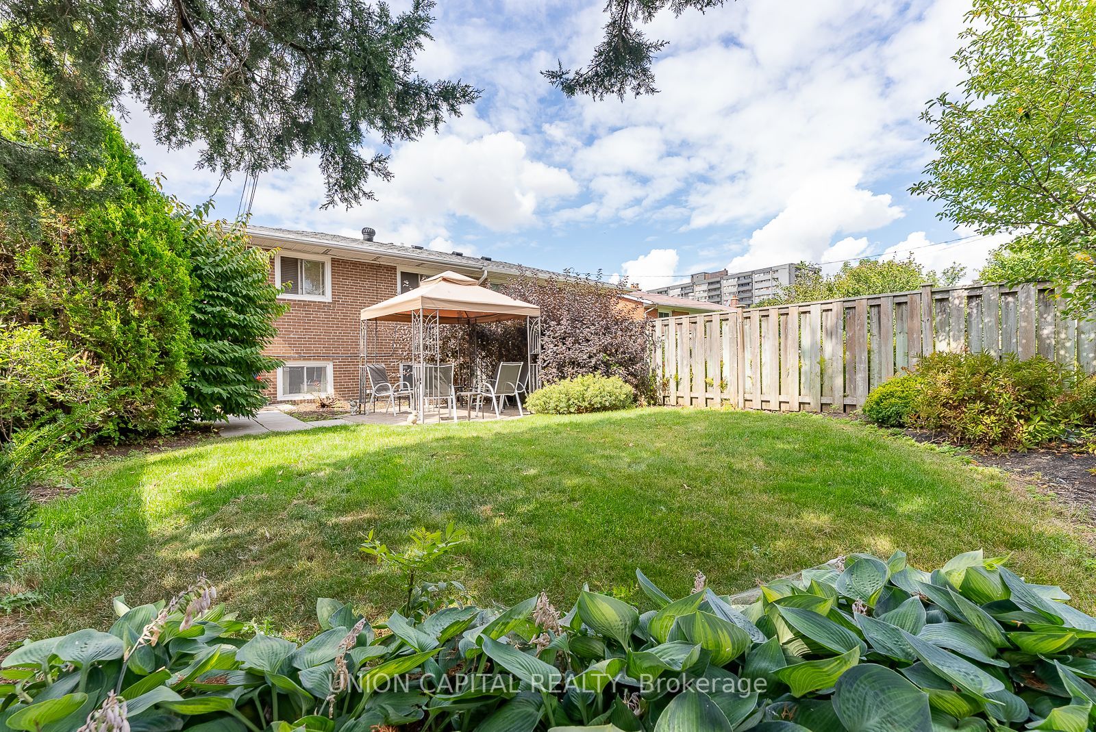 37 Callowhill Dr