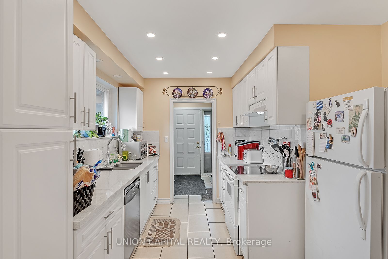 37 Callowhill Dr
