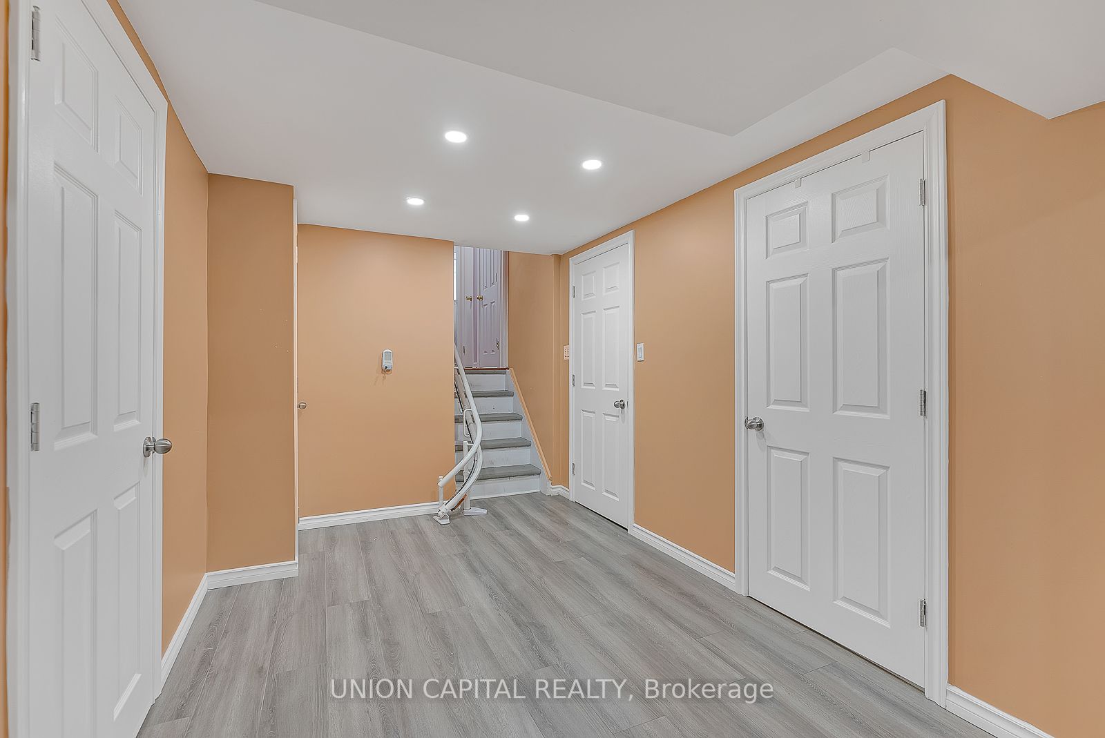 37 Callowhill Dr