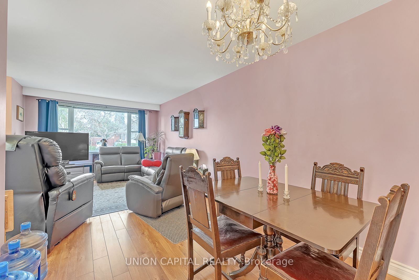 37 Callowhill Dr