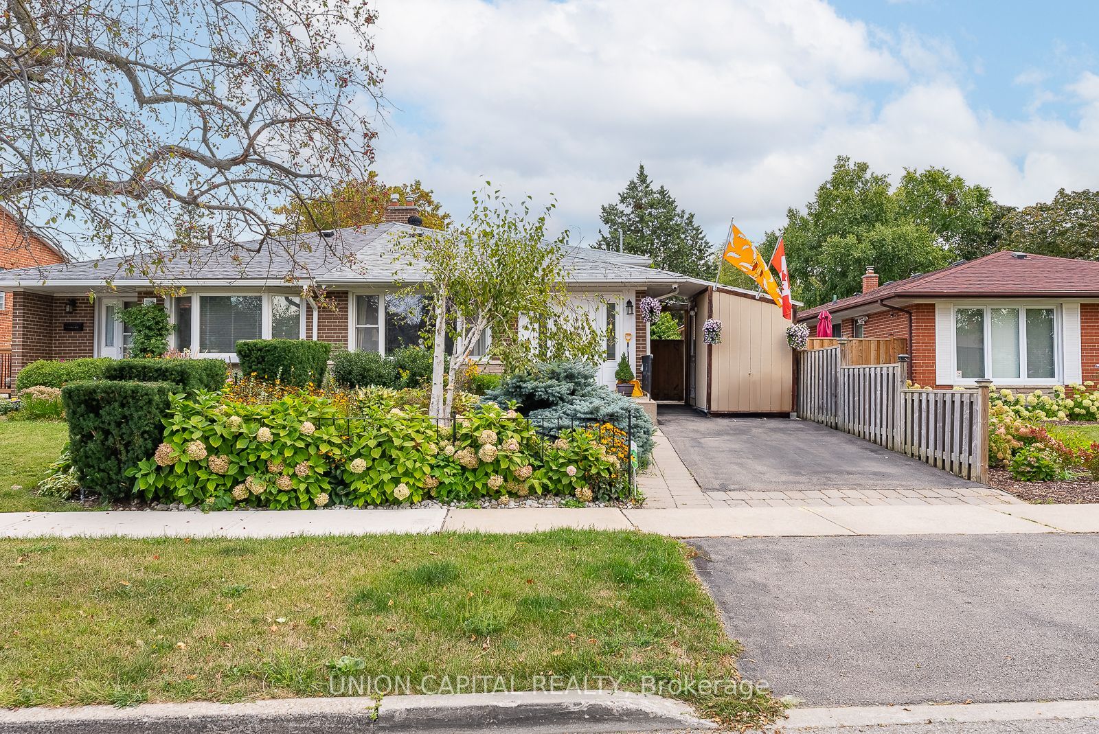 37 Callowhill Dr