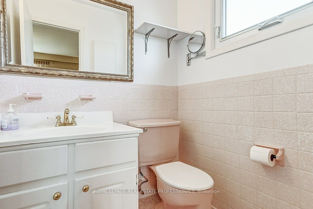 25 Katie Crt