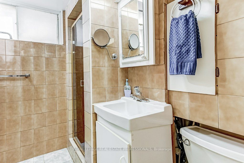 25 Katie Crt