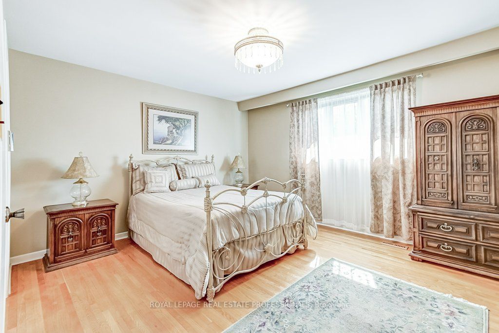 25 Katie Crt