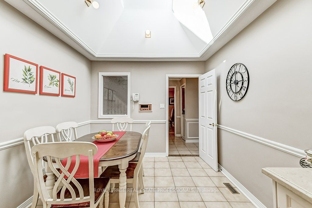 25 Katie Crt