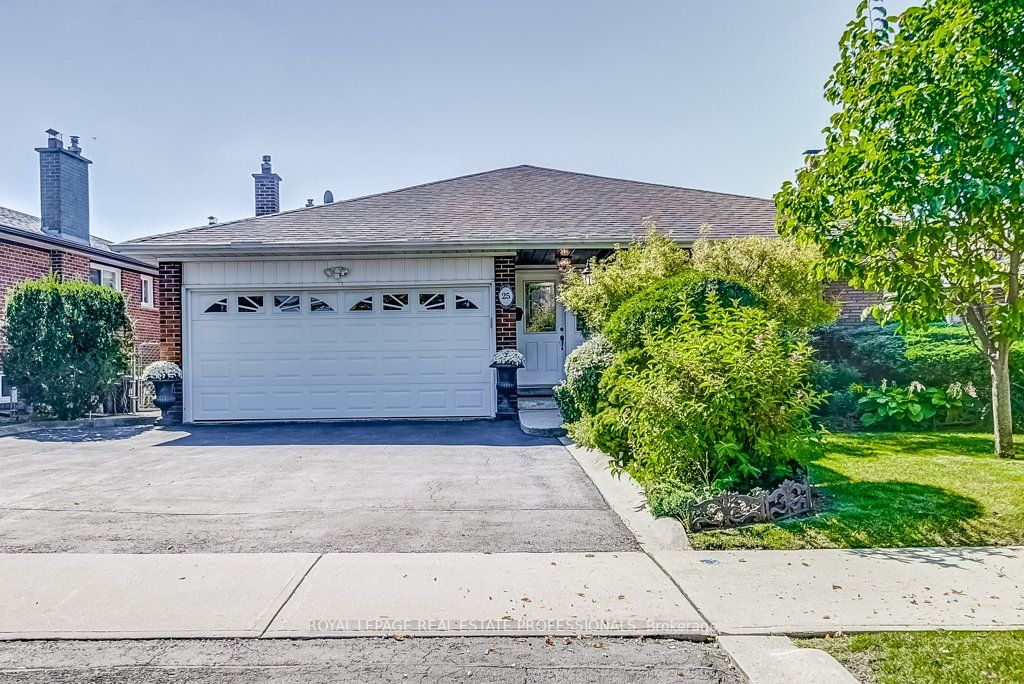 25 Katie Crt