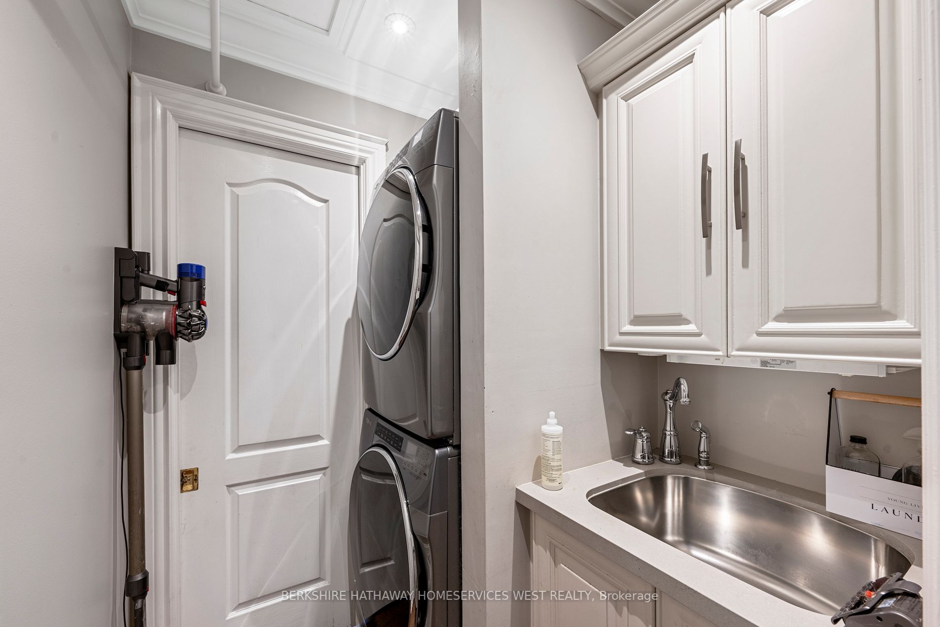 772 Edistel Crescent
