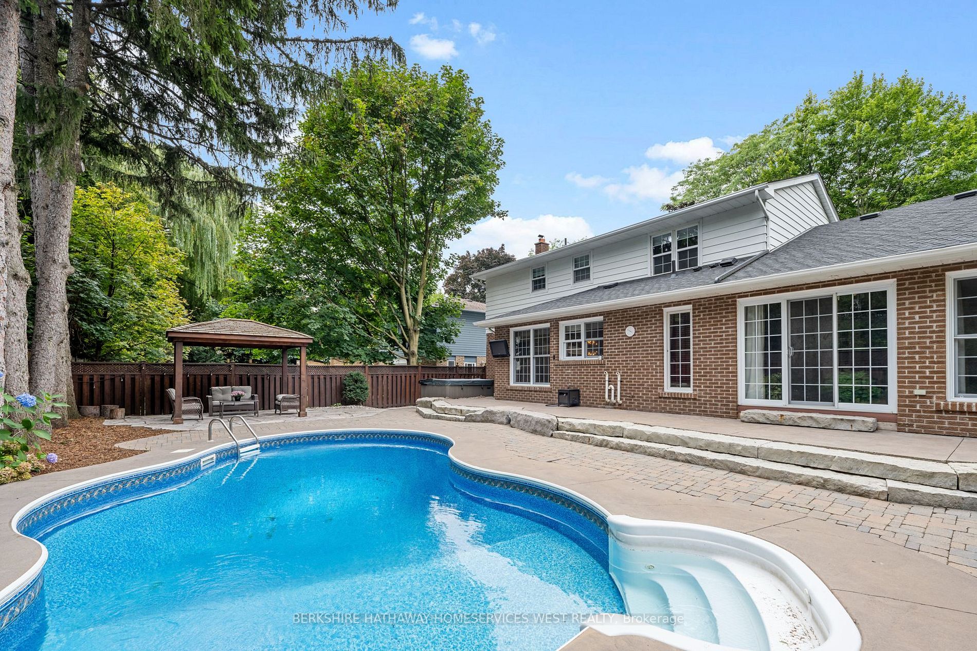 772 Edistel Crescent