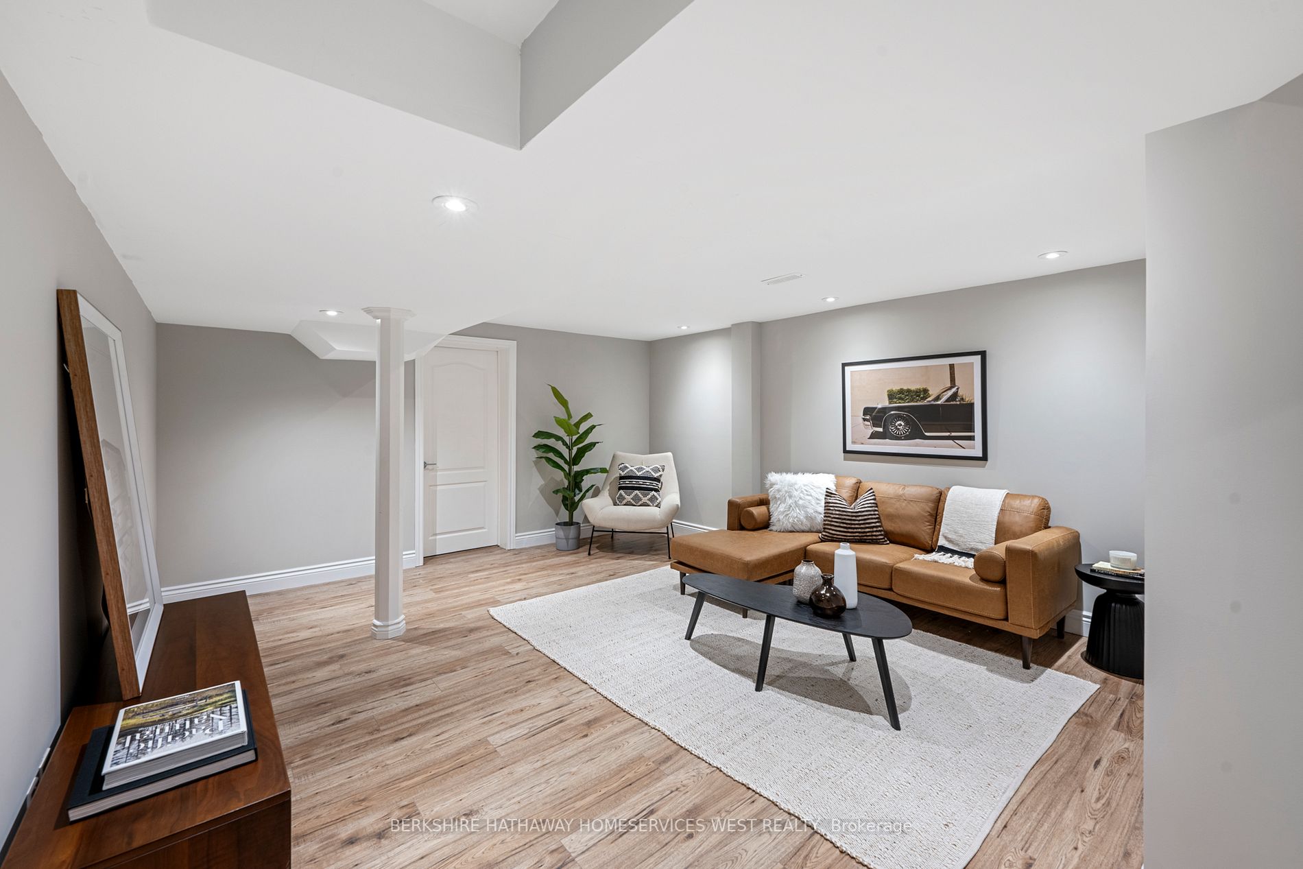 772 Edistel Crescent