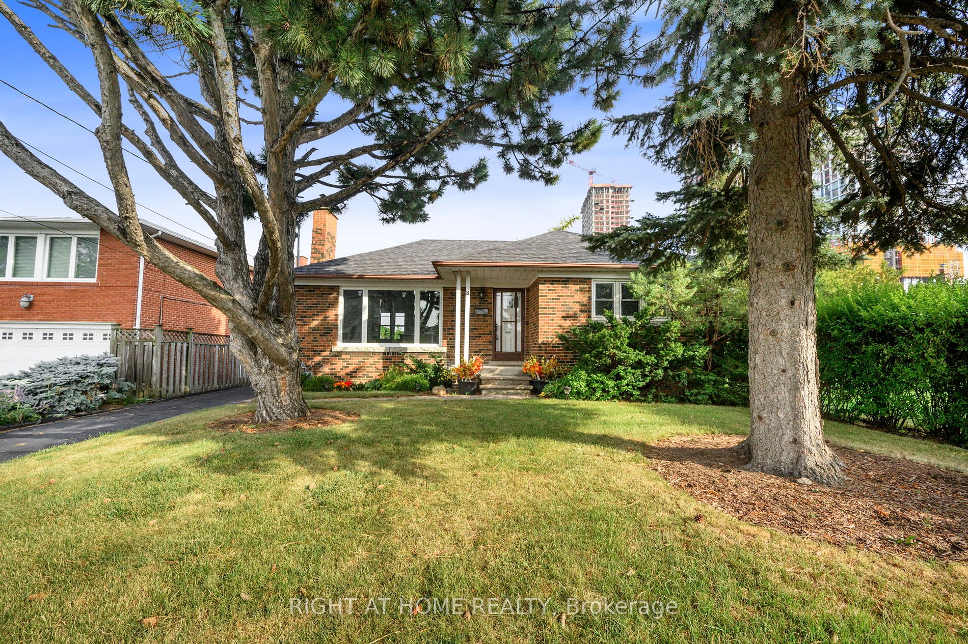 28 Jane Osler Blvd