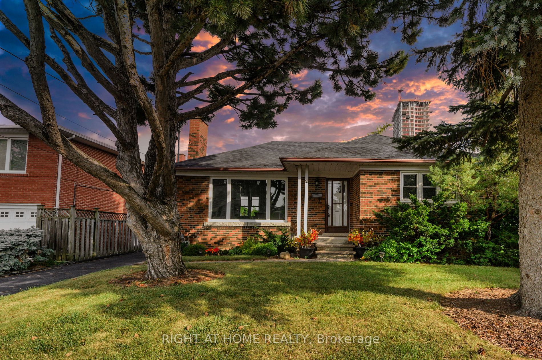 28 Jane Osler Blvd