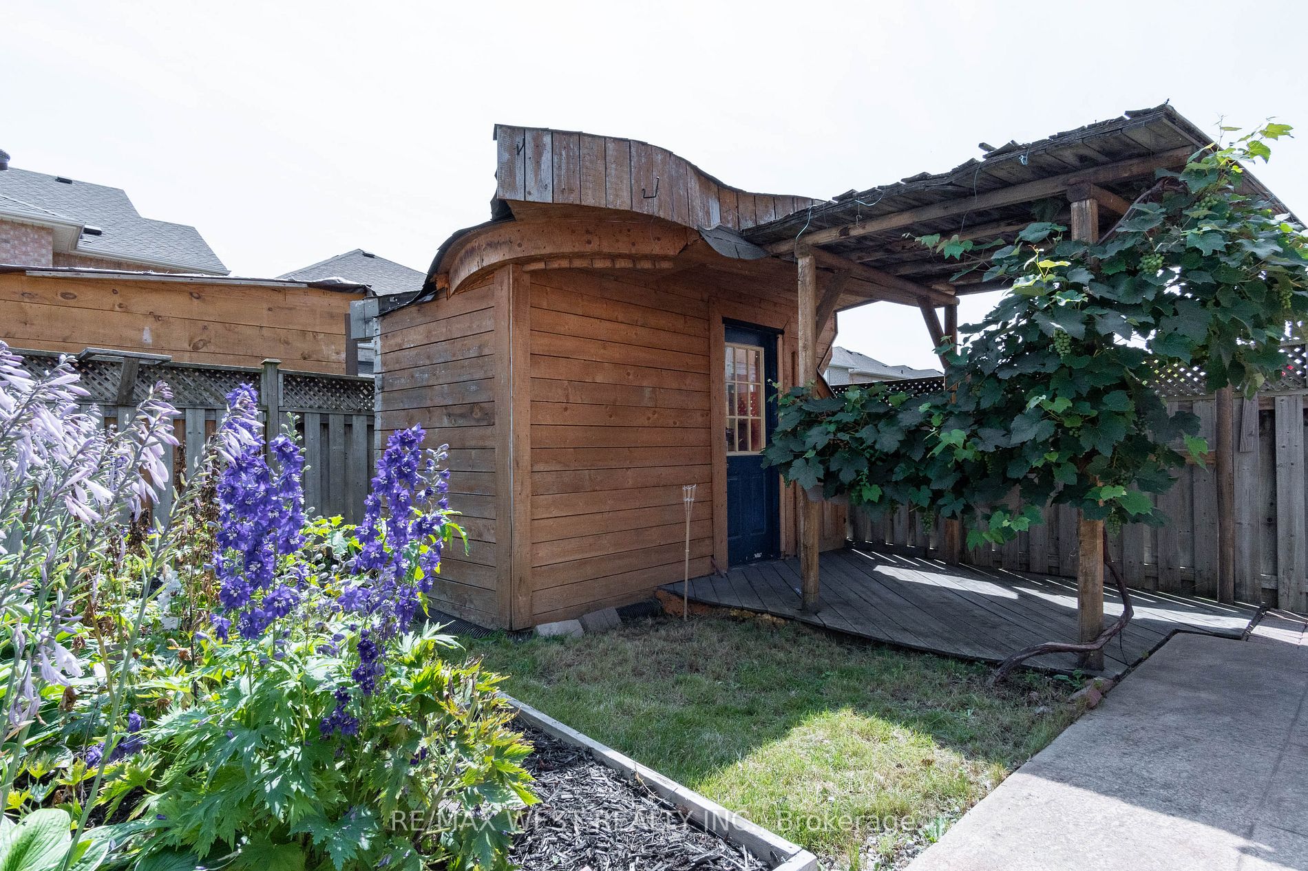 31 Knoll Haven Circle