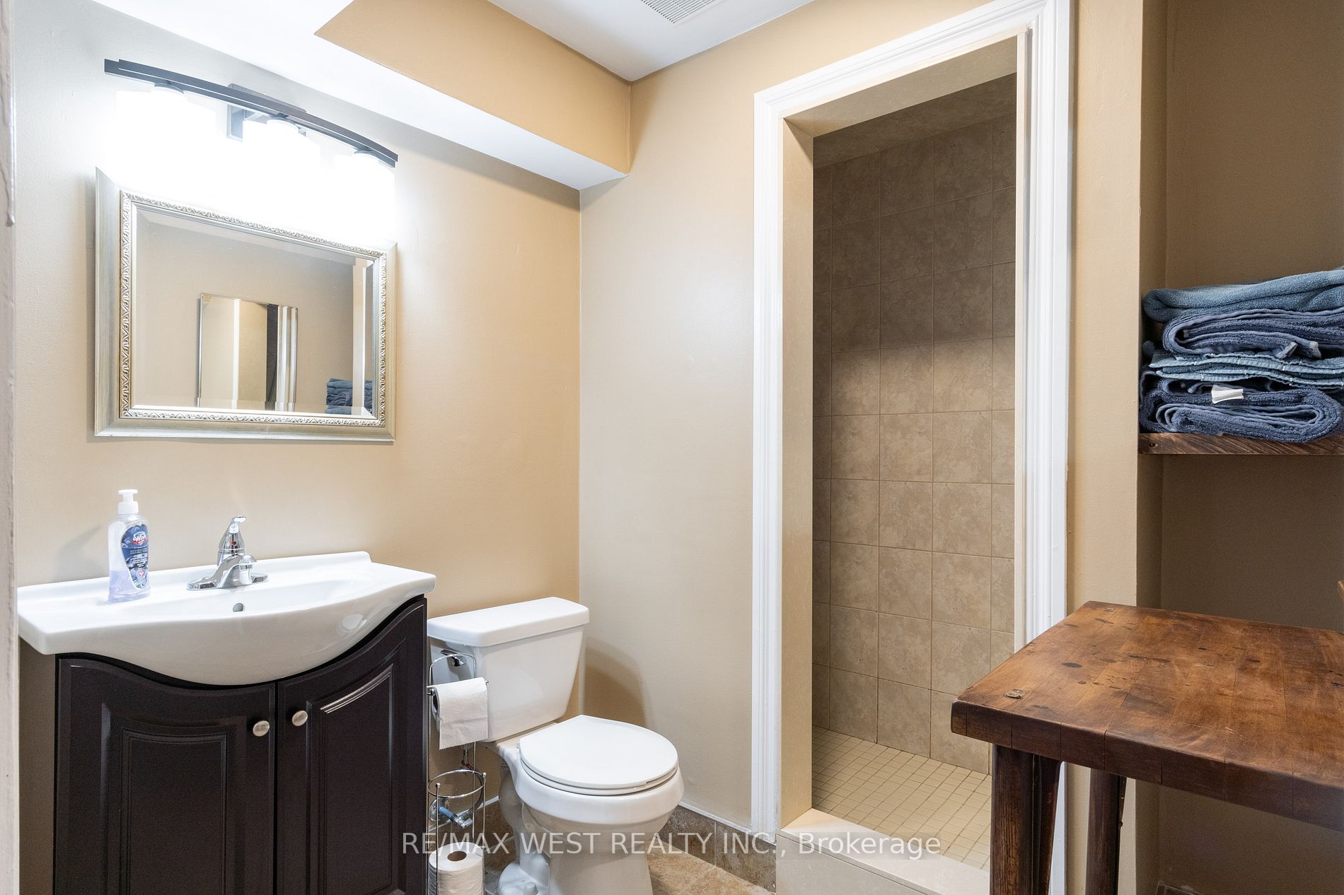 31 Knoll Haven Circle
