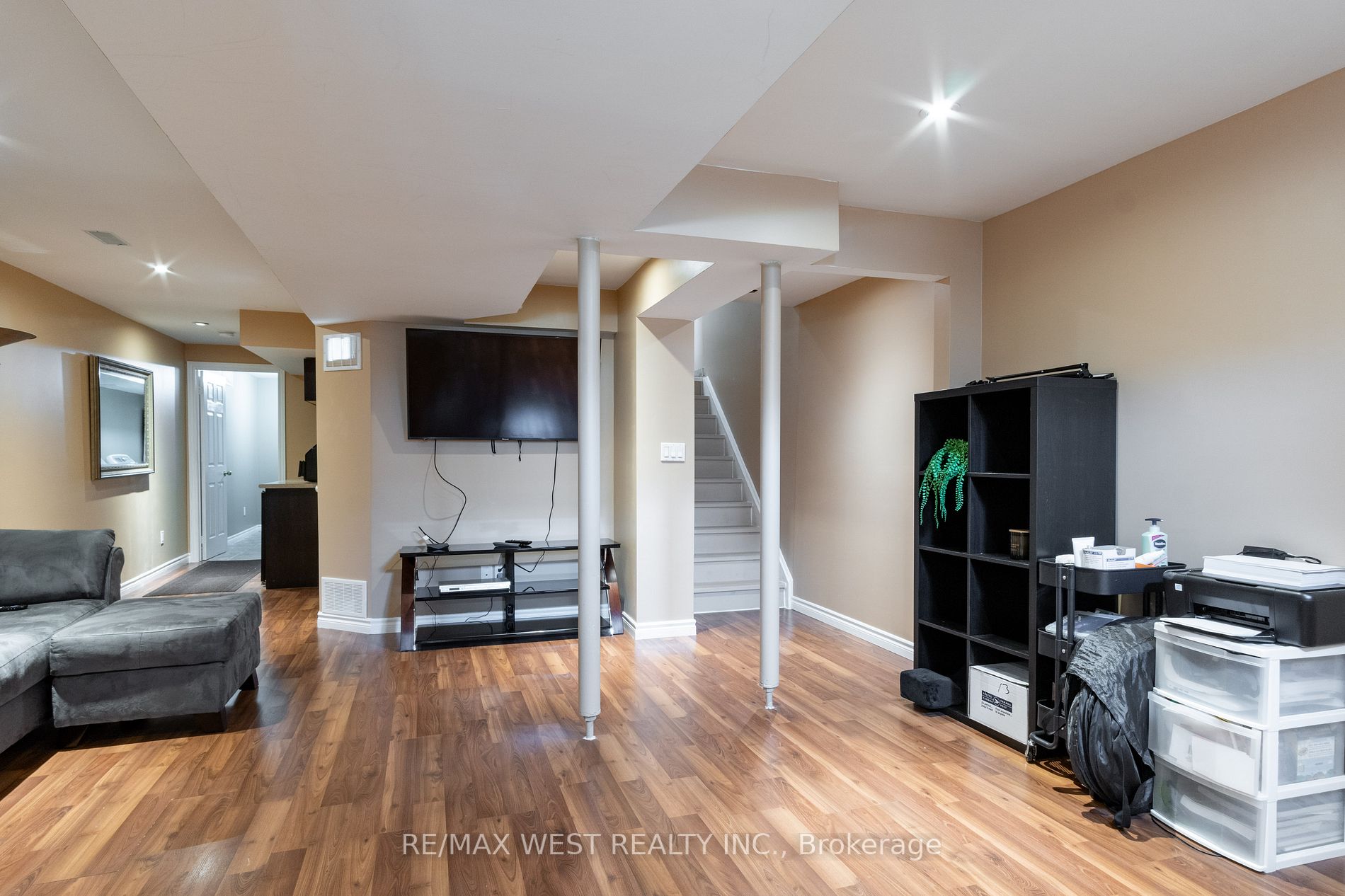 31 Knoll Haven Circle