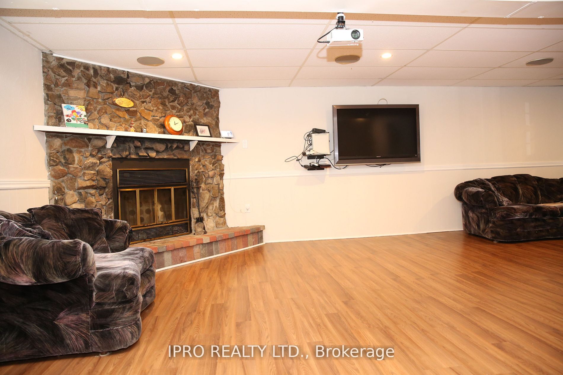 1426 Seaview Drive