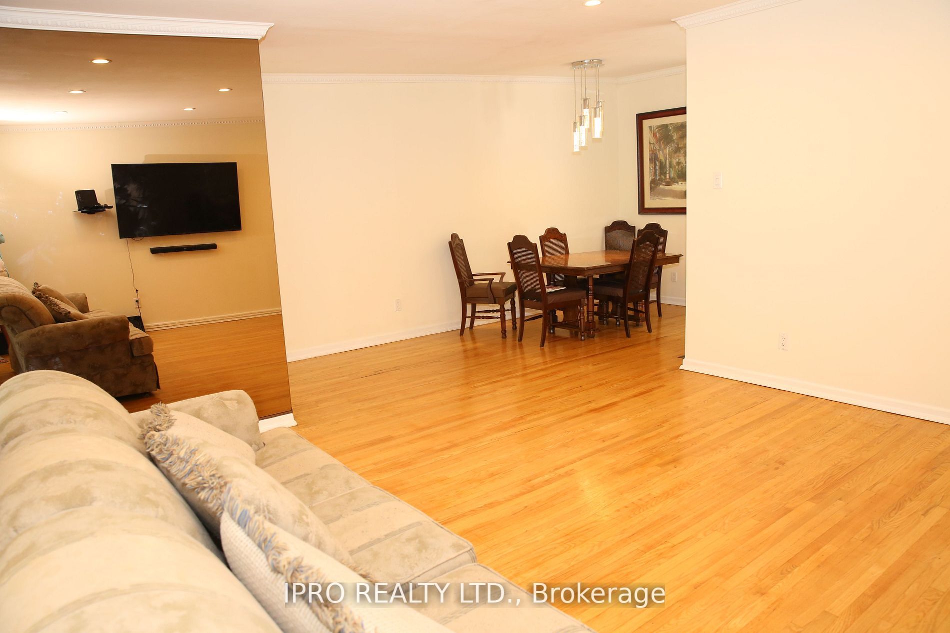1426 Seaview Drive
