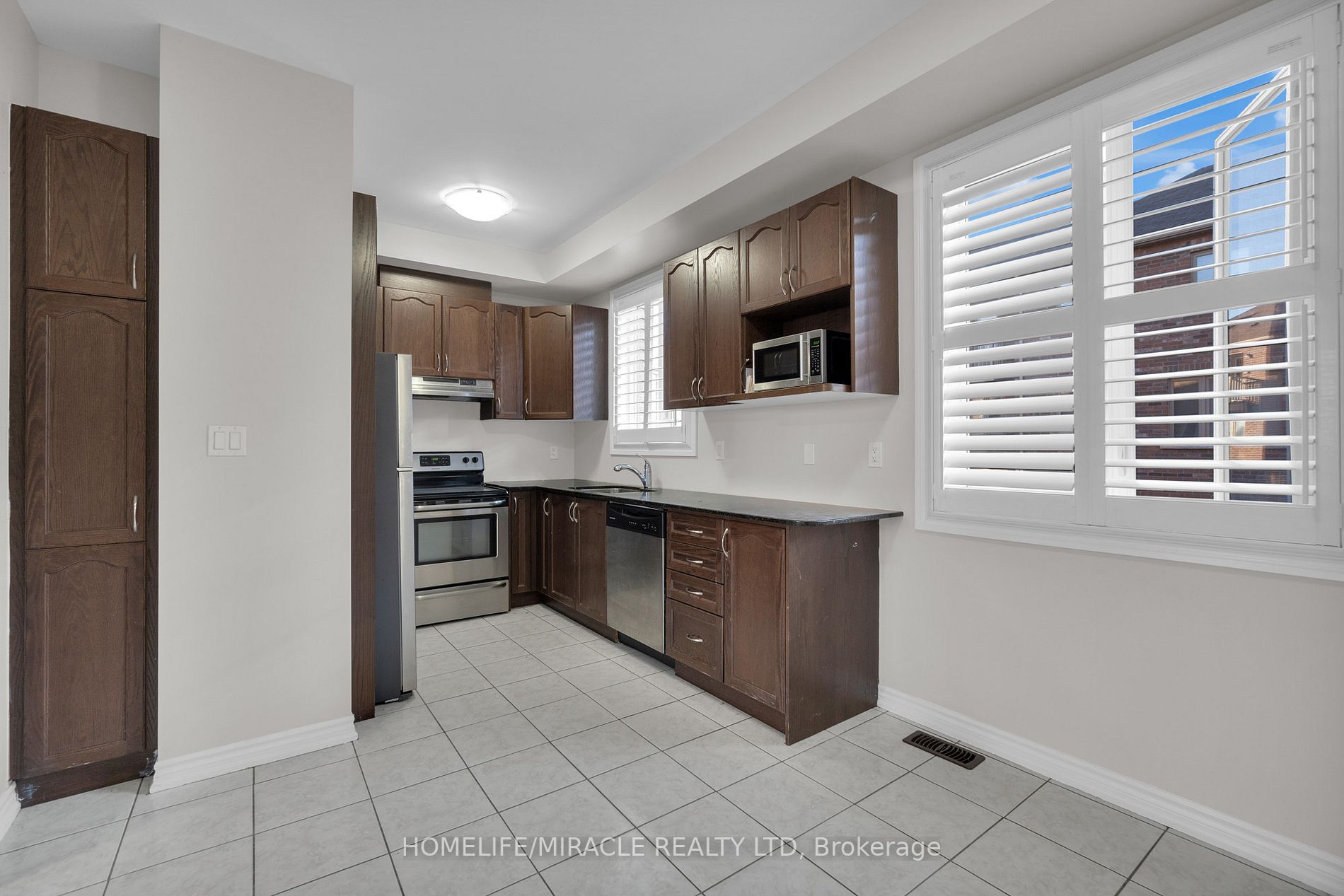 8 Shipmate Avenue