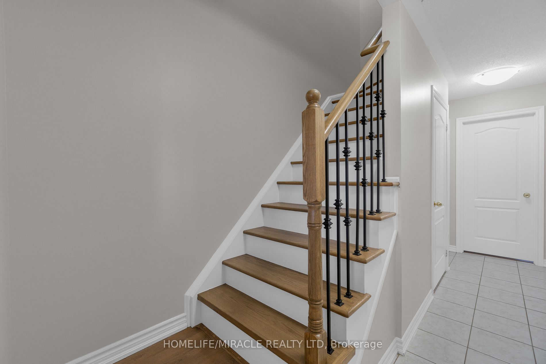 8 Shipmate Avenue
