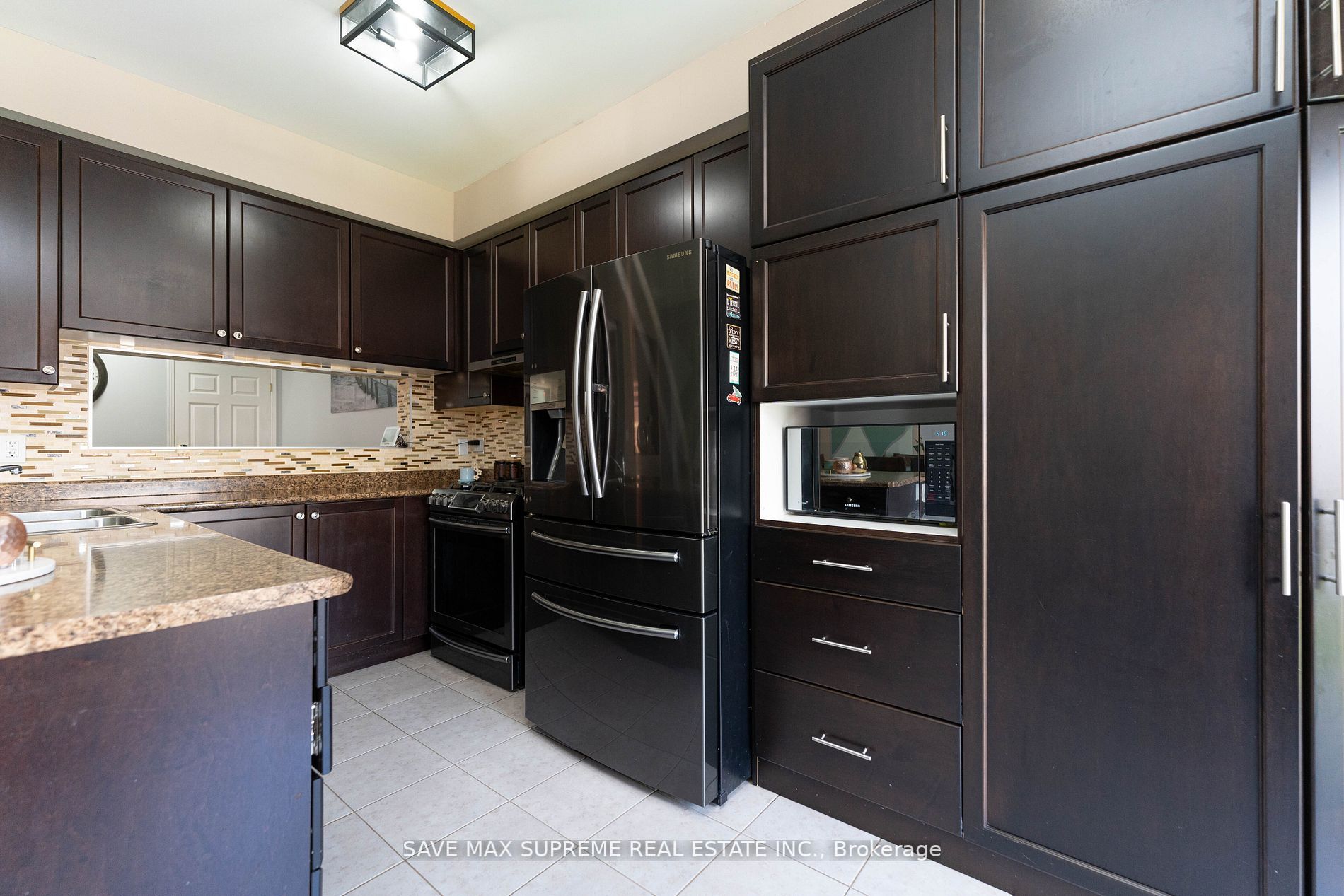 10 Gulfbrook Circ