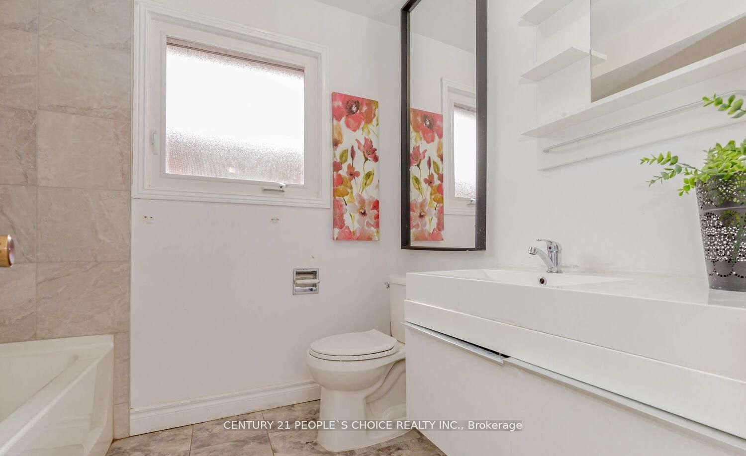 6 Peggy Crt