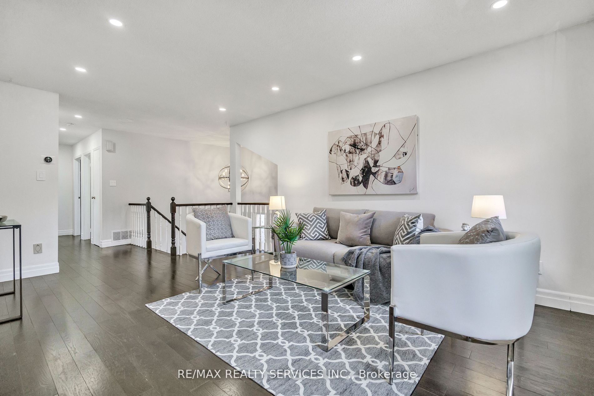 19 Nimrod Cres