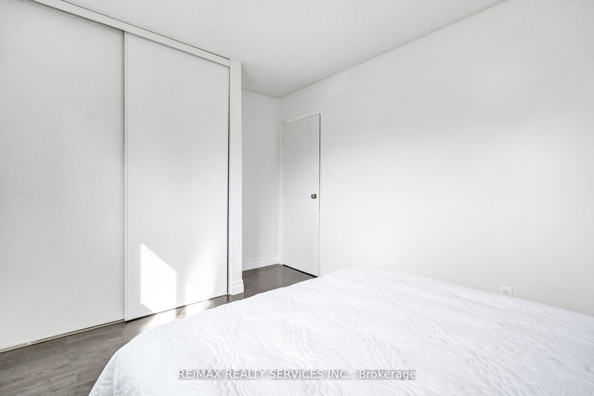 19 Nimrod Cres
