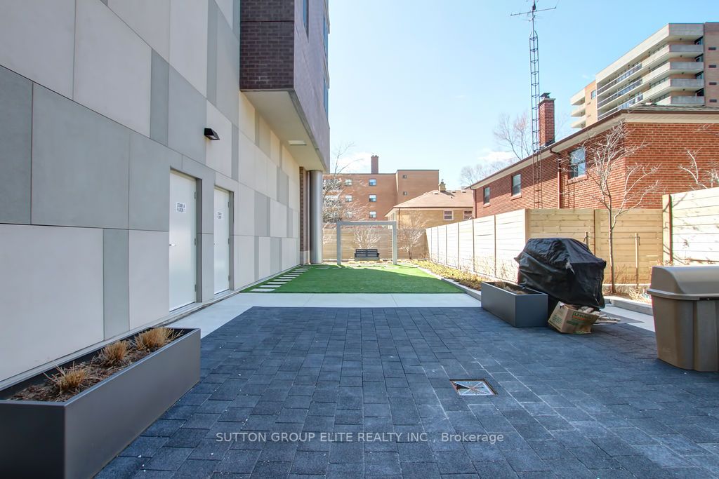 81 High Street E, #1