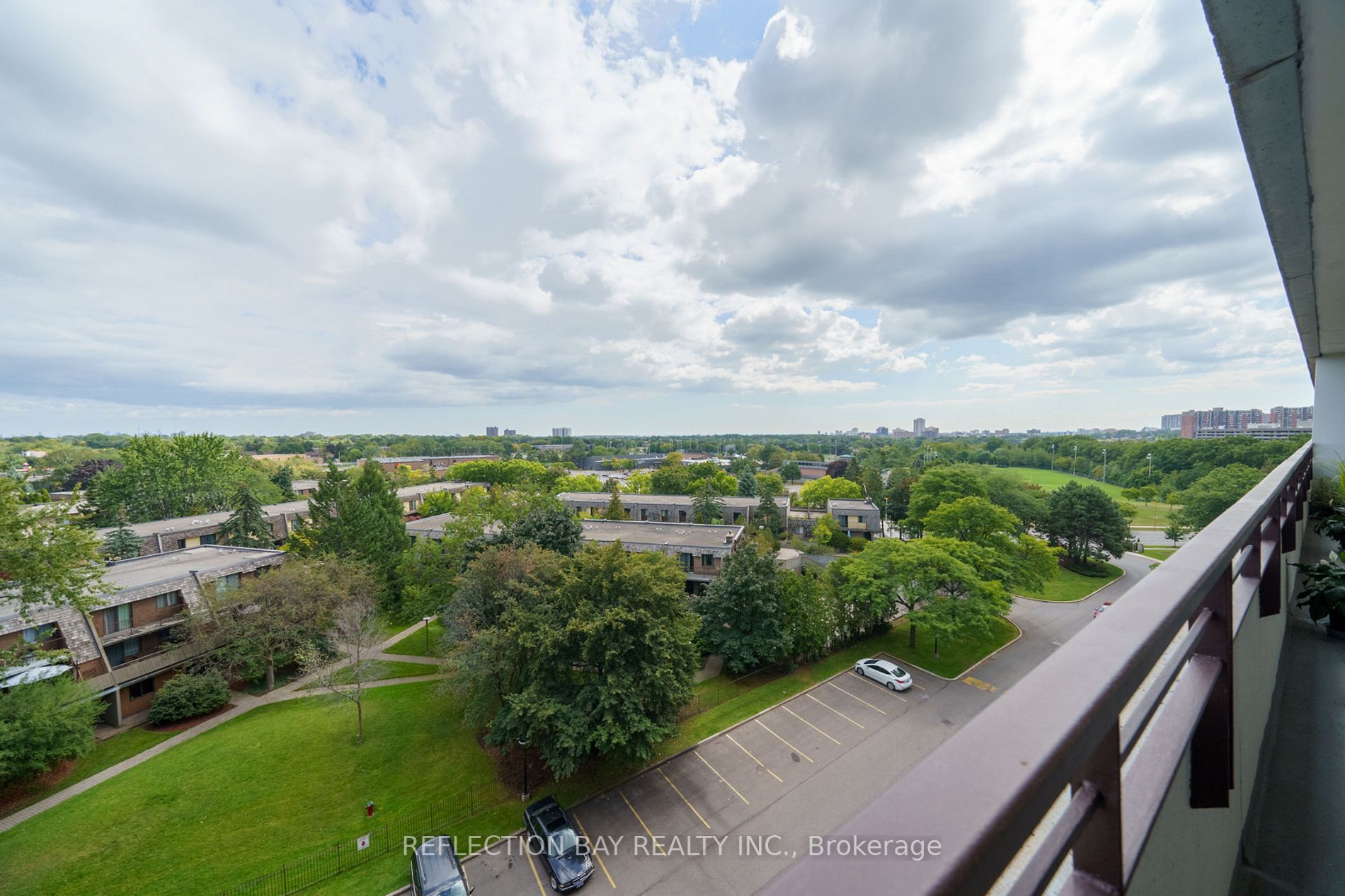 1320 Mississauga Valley Blvd, #706