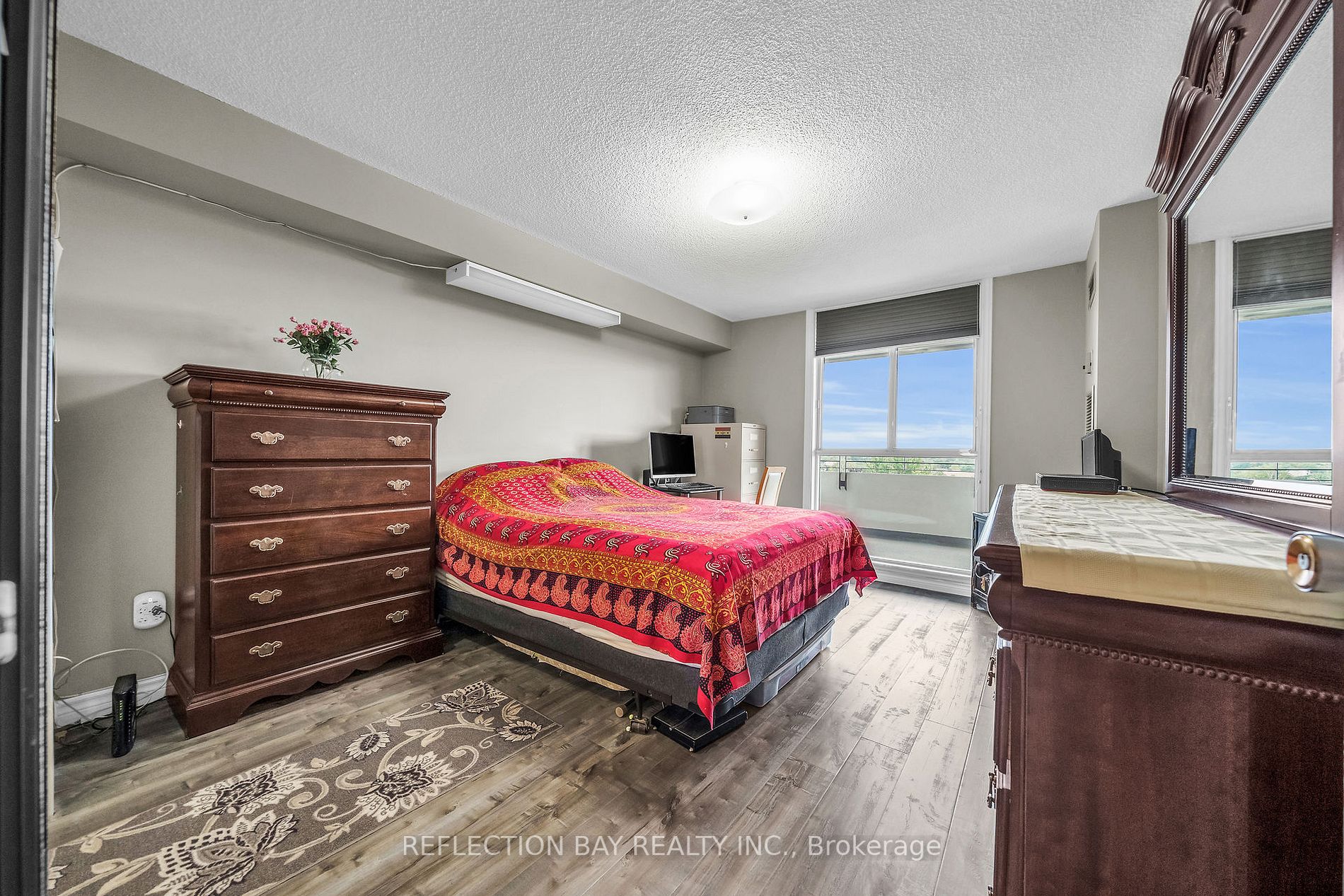 1320 Mississauga Valley Blvd, #706