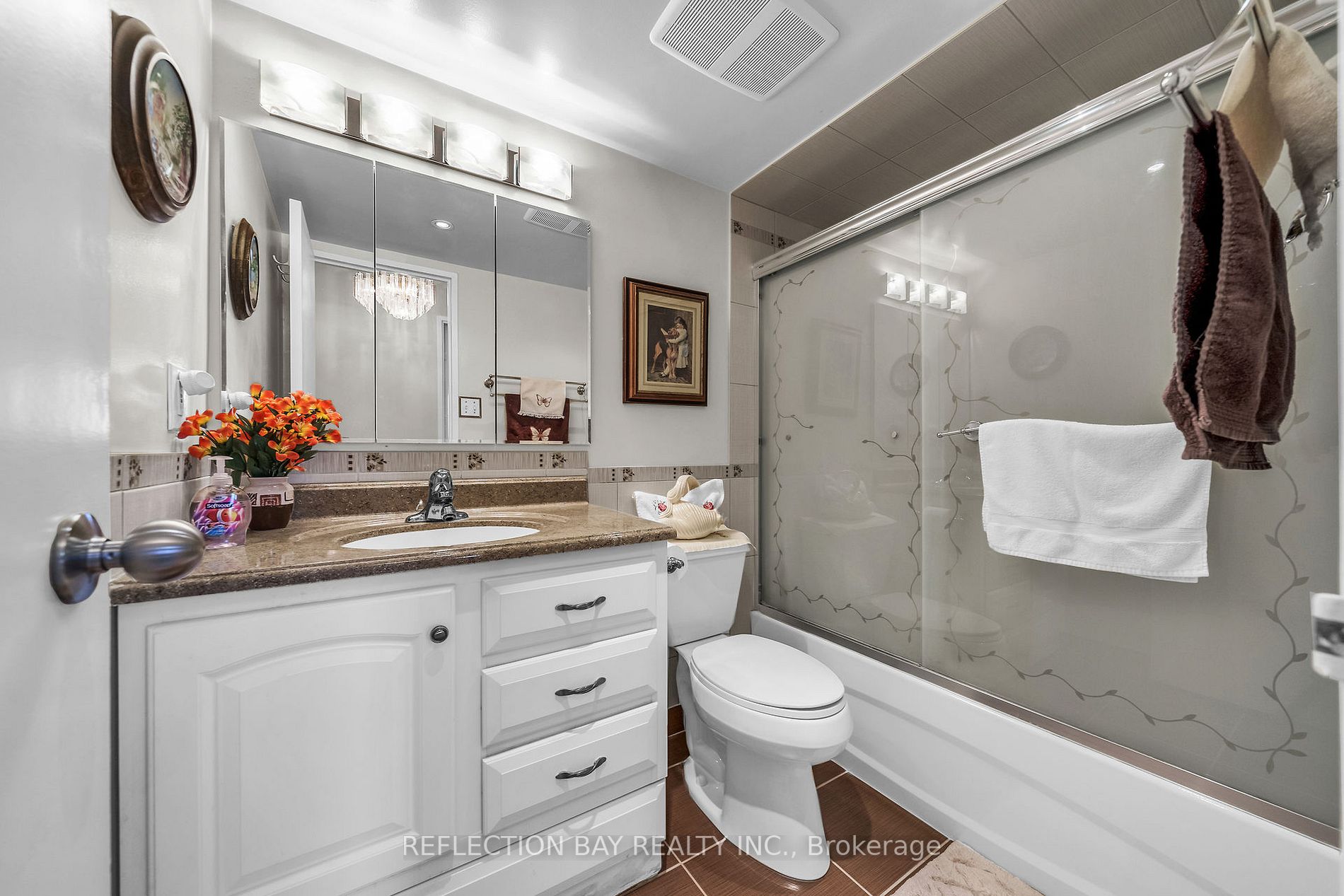 1320 Mississauga Valley Blvd, #706