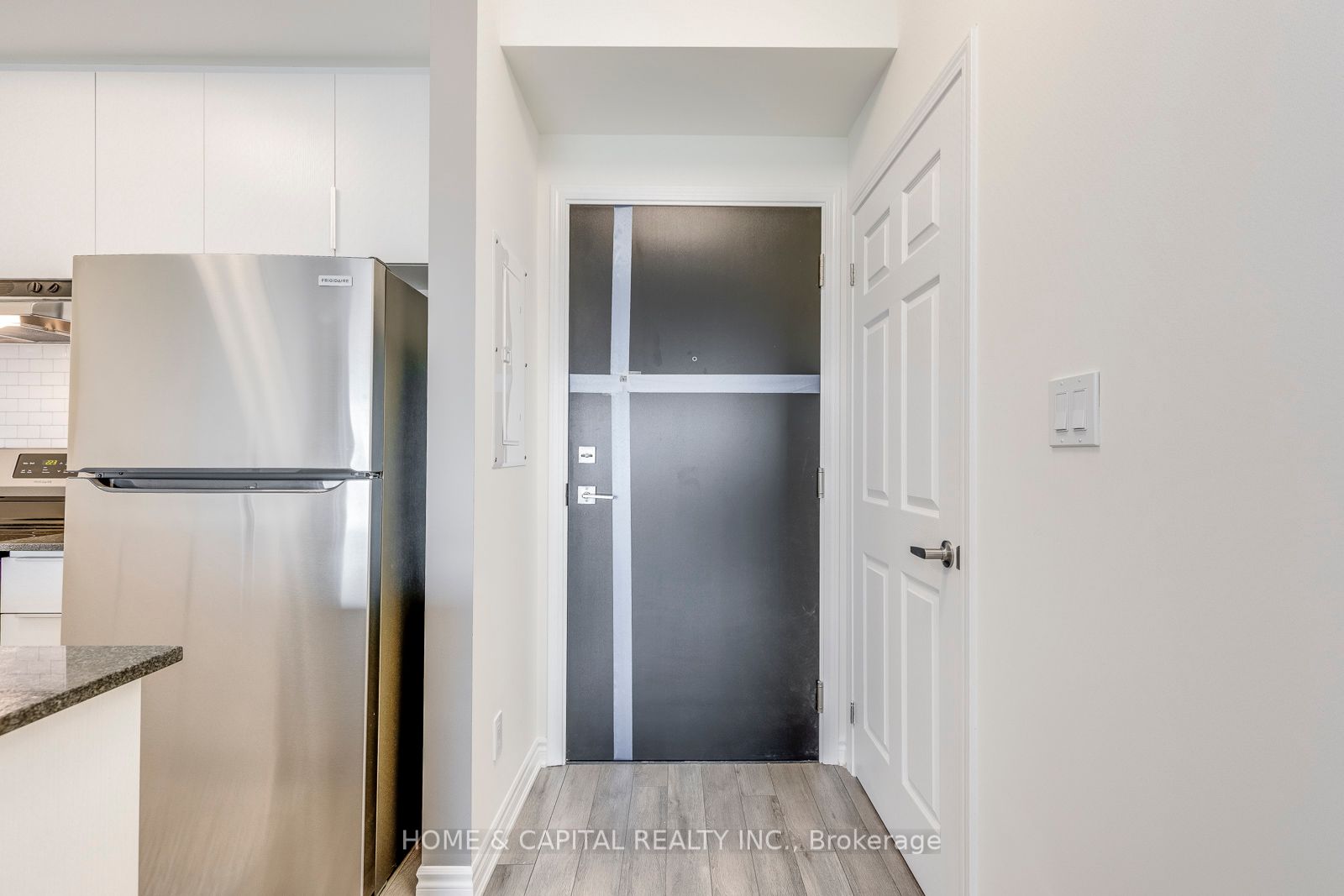 200 Lagerfeld Drive, #326