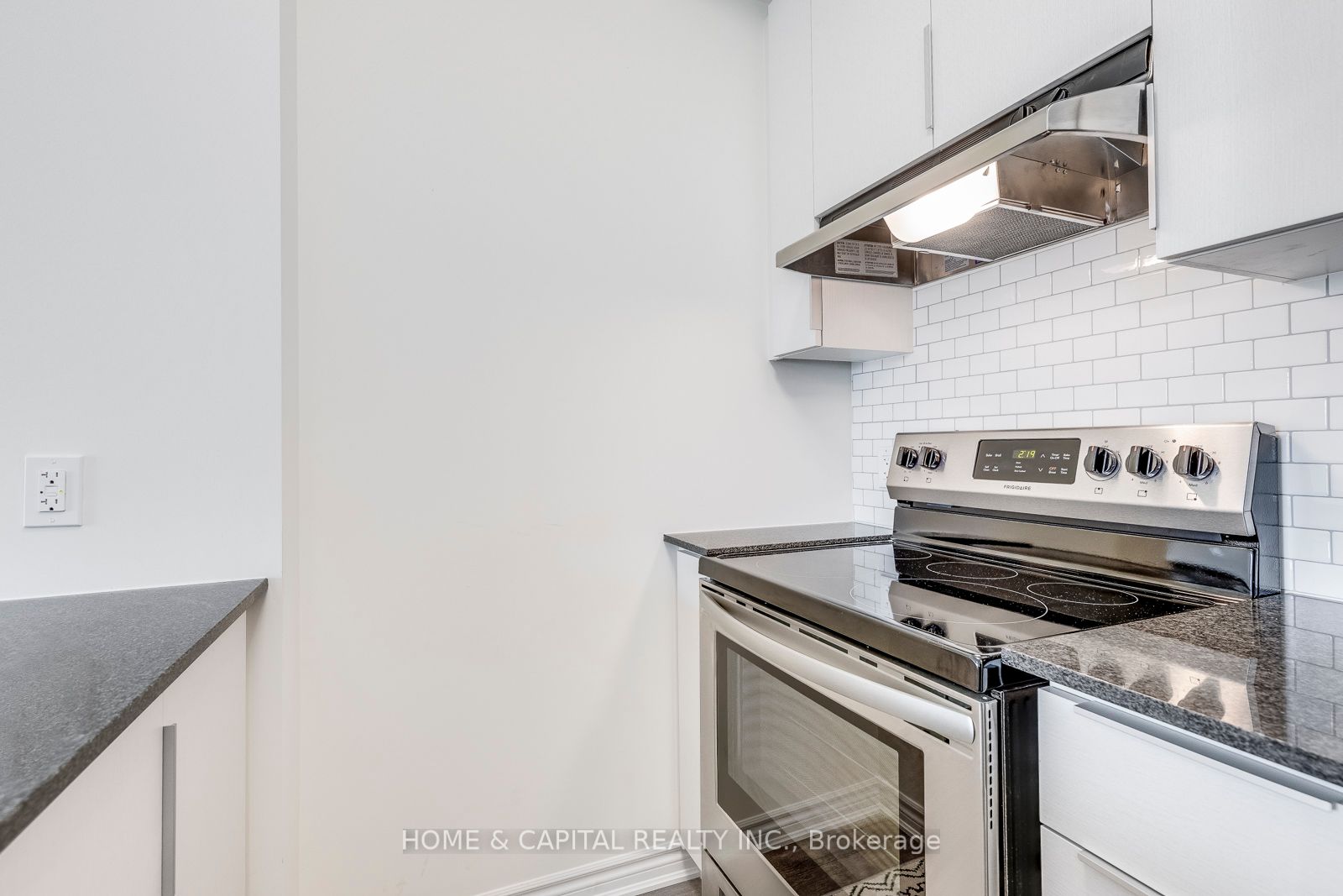 200 Lagerfeld Drive, #326