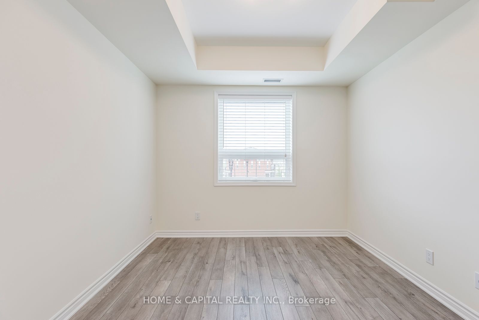200 Lagerfeld Drive, #326