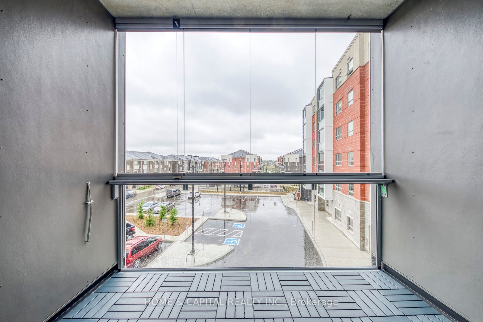 200 Lagerfeld Drive, #326