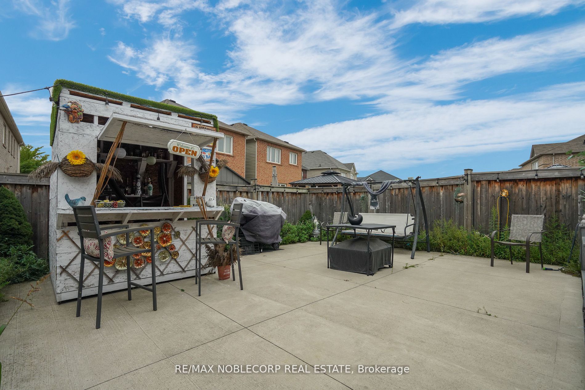 37 Napoleon Crescent