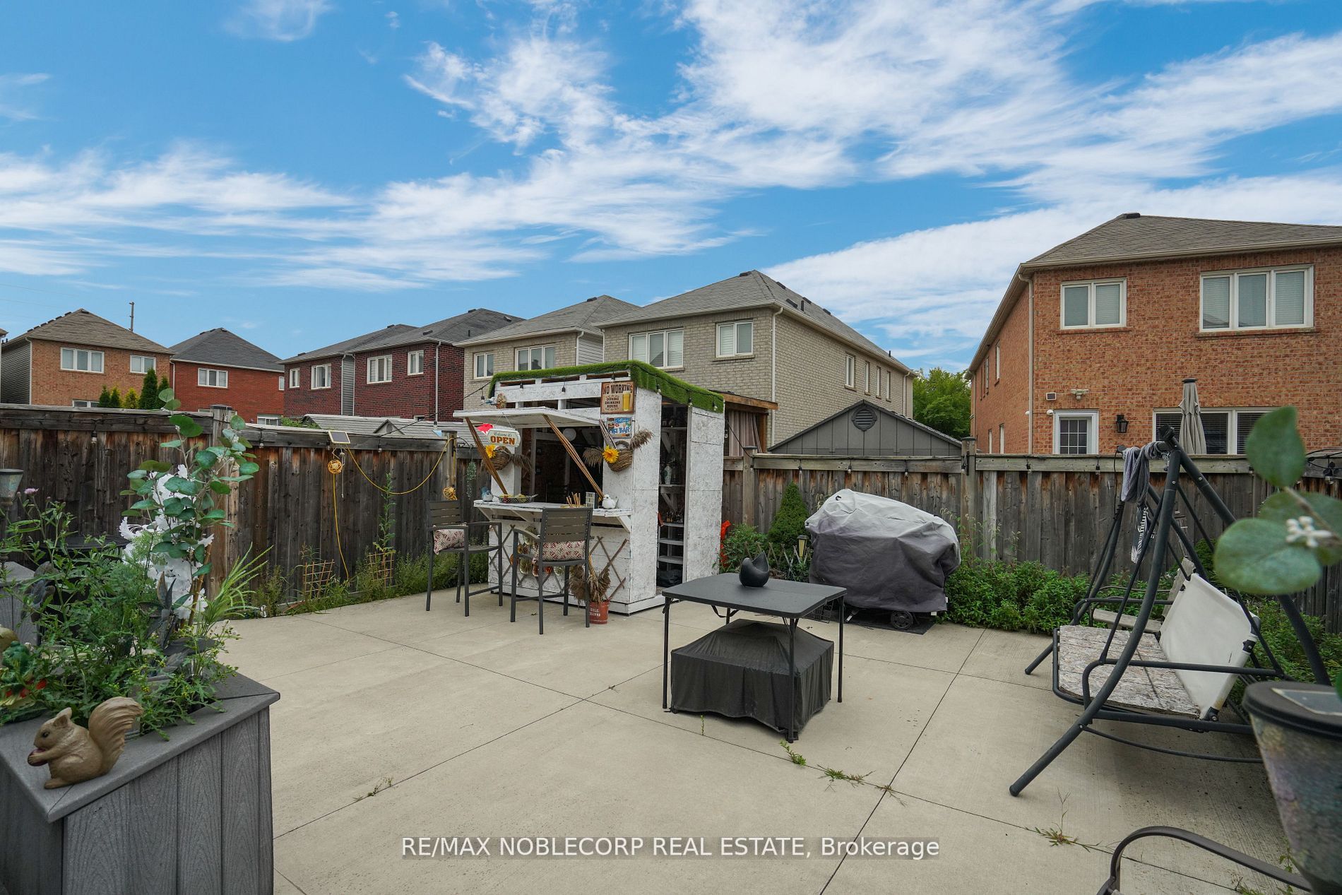 37 Napoleon Crescent