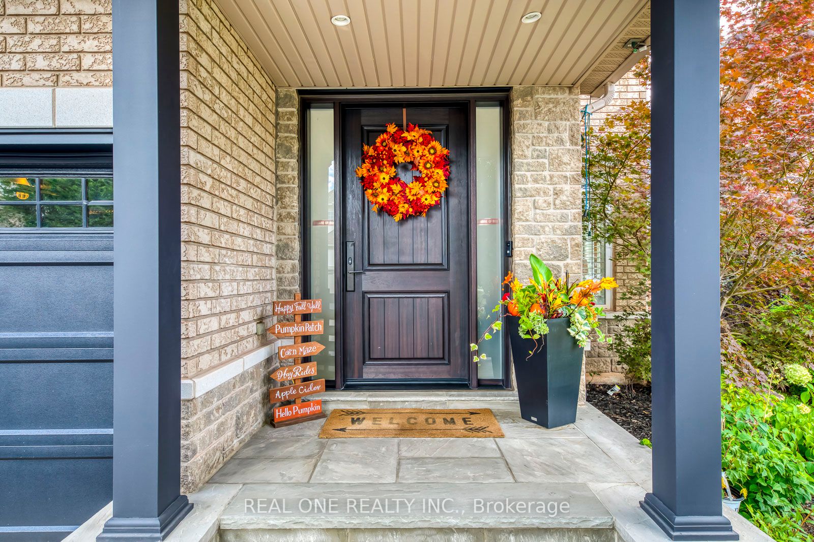 1169 Jezero Cres
