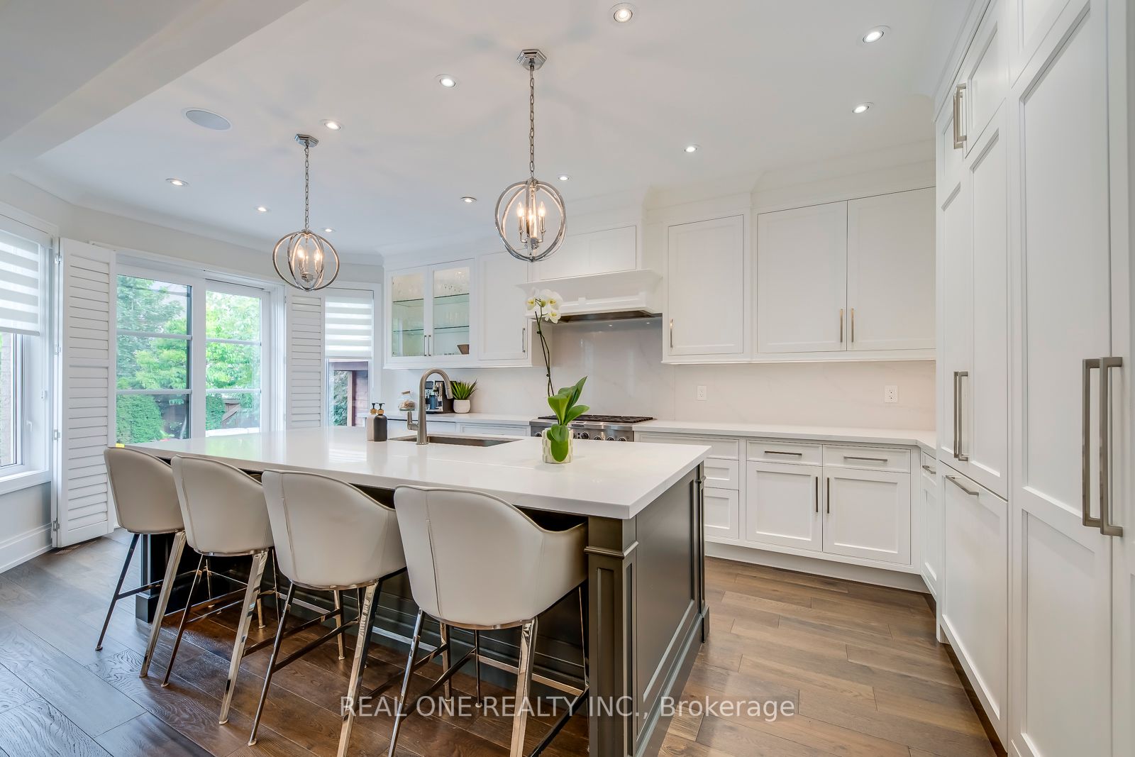 1169 Jezero Cres